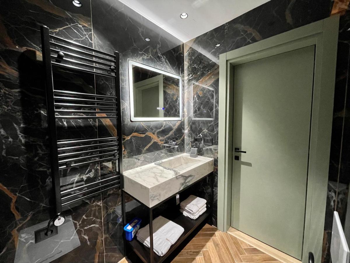 Queens Luxury Apartments Tirana Extérieur photo