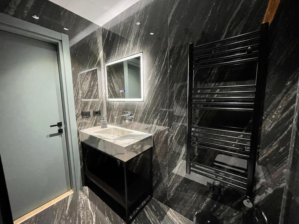 Queens Luxury Apartments Tirana Extérieur photo