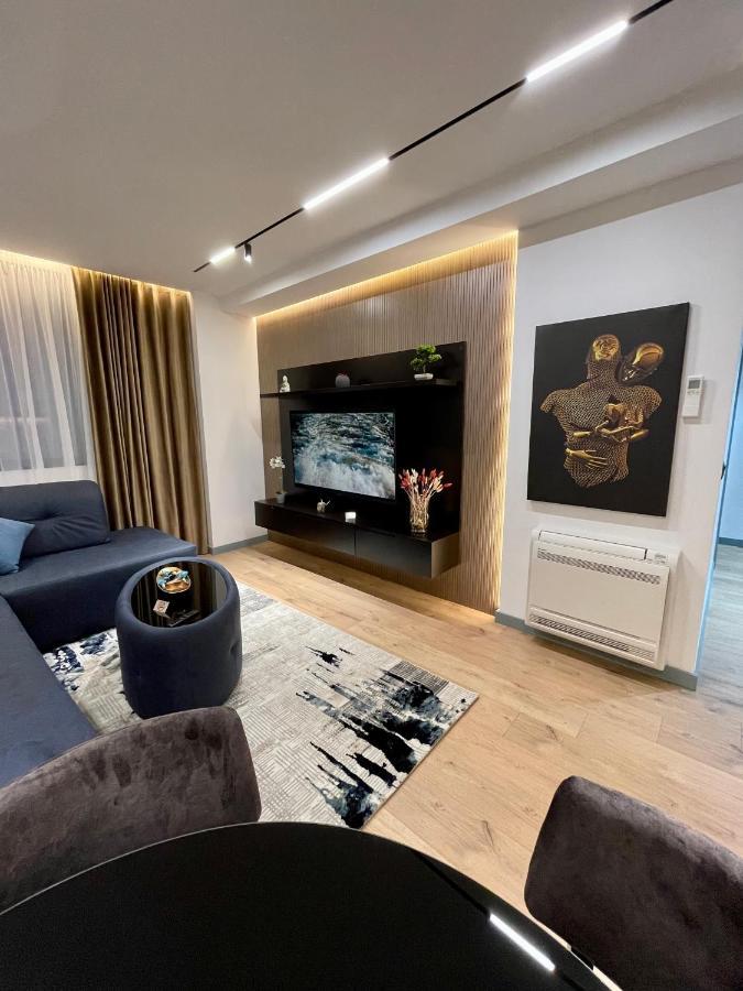 Queens Luxury Apartments Tirana Extérieur photo
