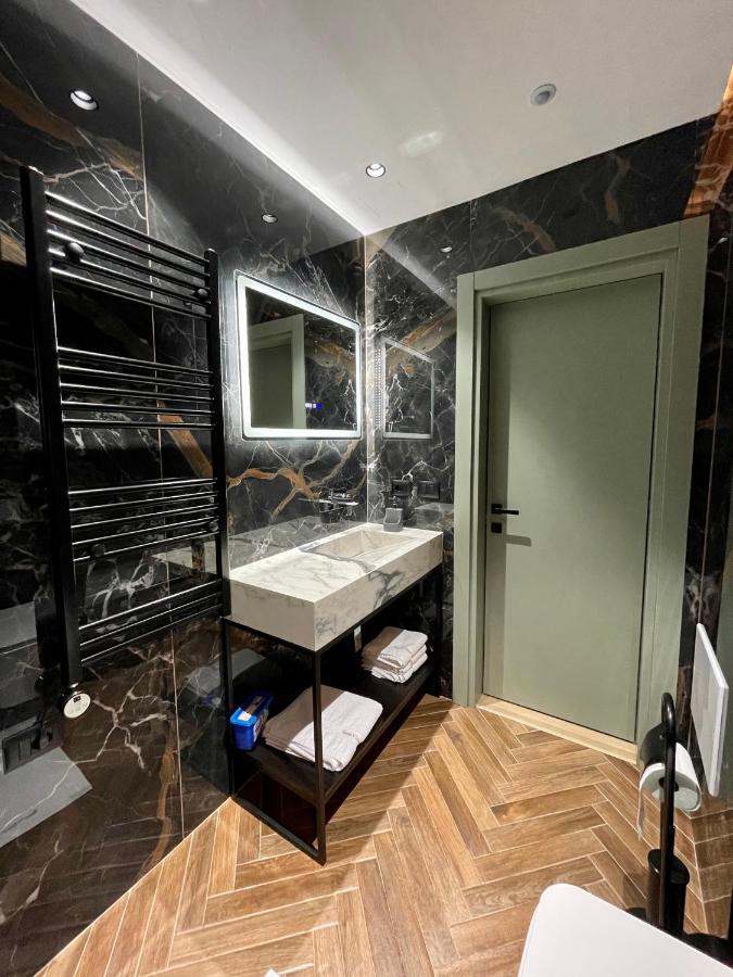 Queens Luxury Apartments Tirana Extérieur photo