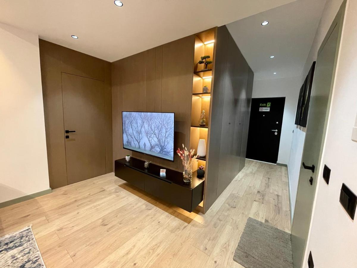 Queens Luxury Apartments Tirana Extérieur photo