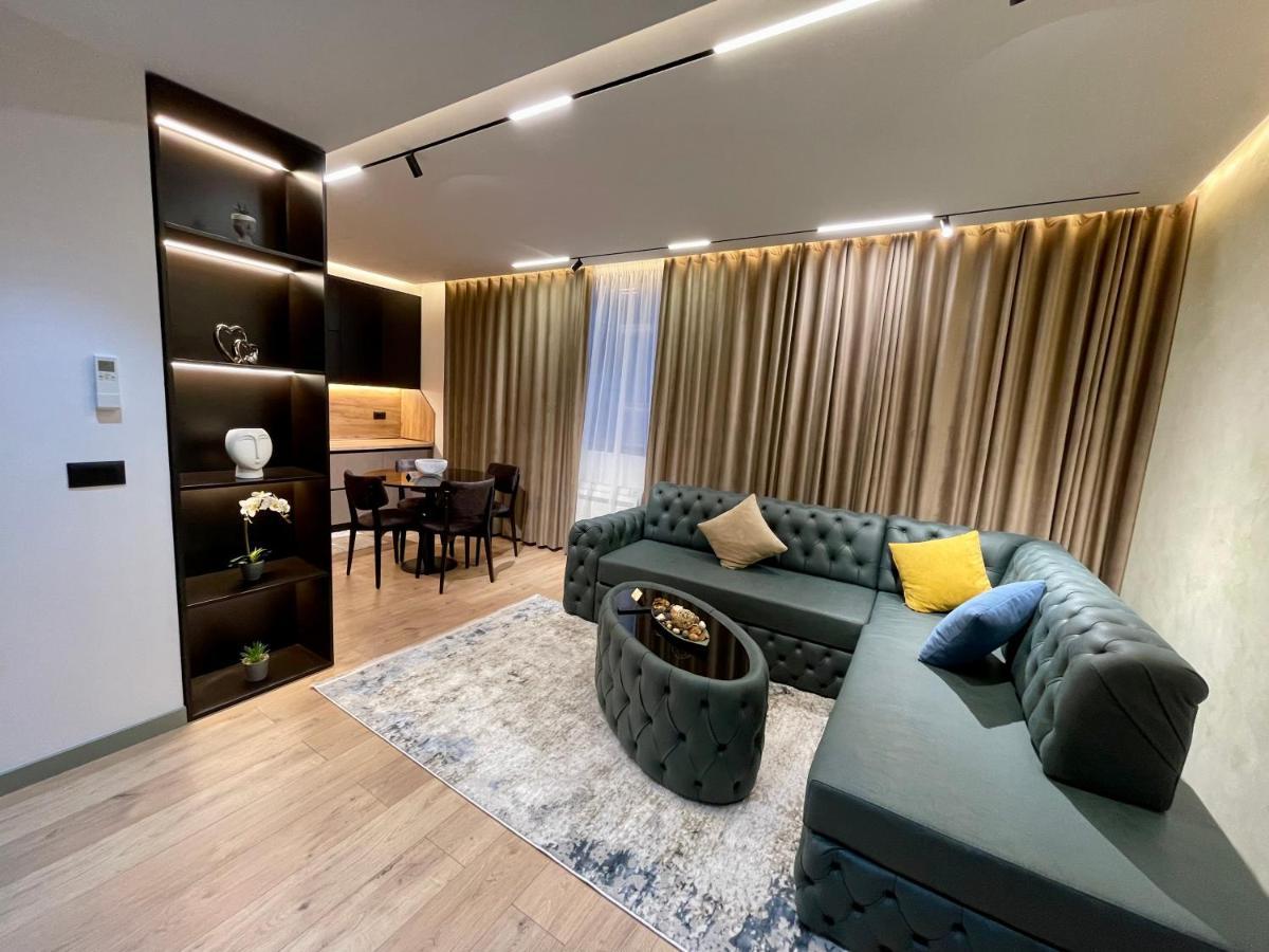 Queens Luxury Apartments Tirana Extérieur photo