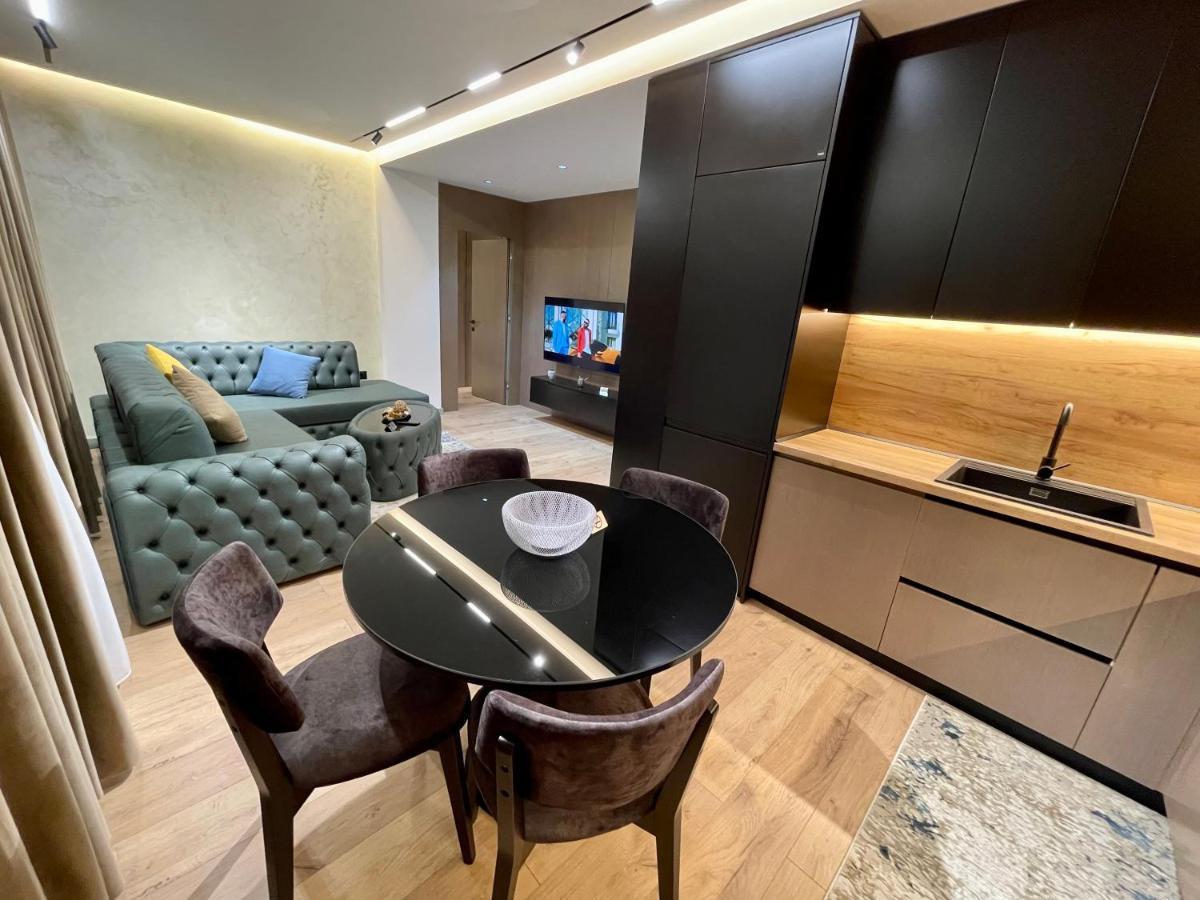 Queens Luxury Apartments Tirana Extérieur photo
