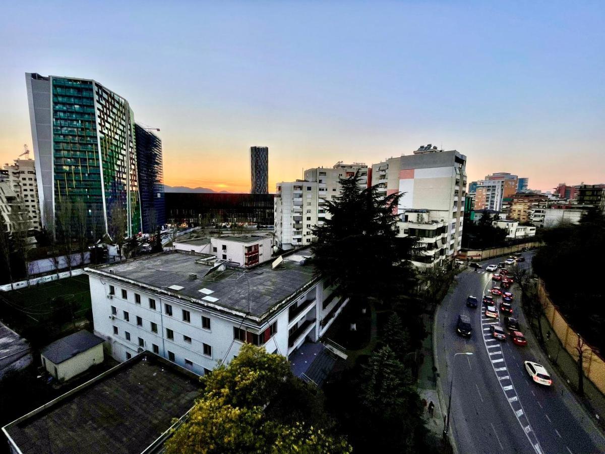 Queens Luxury Apartments Tirana Extérieur photo